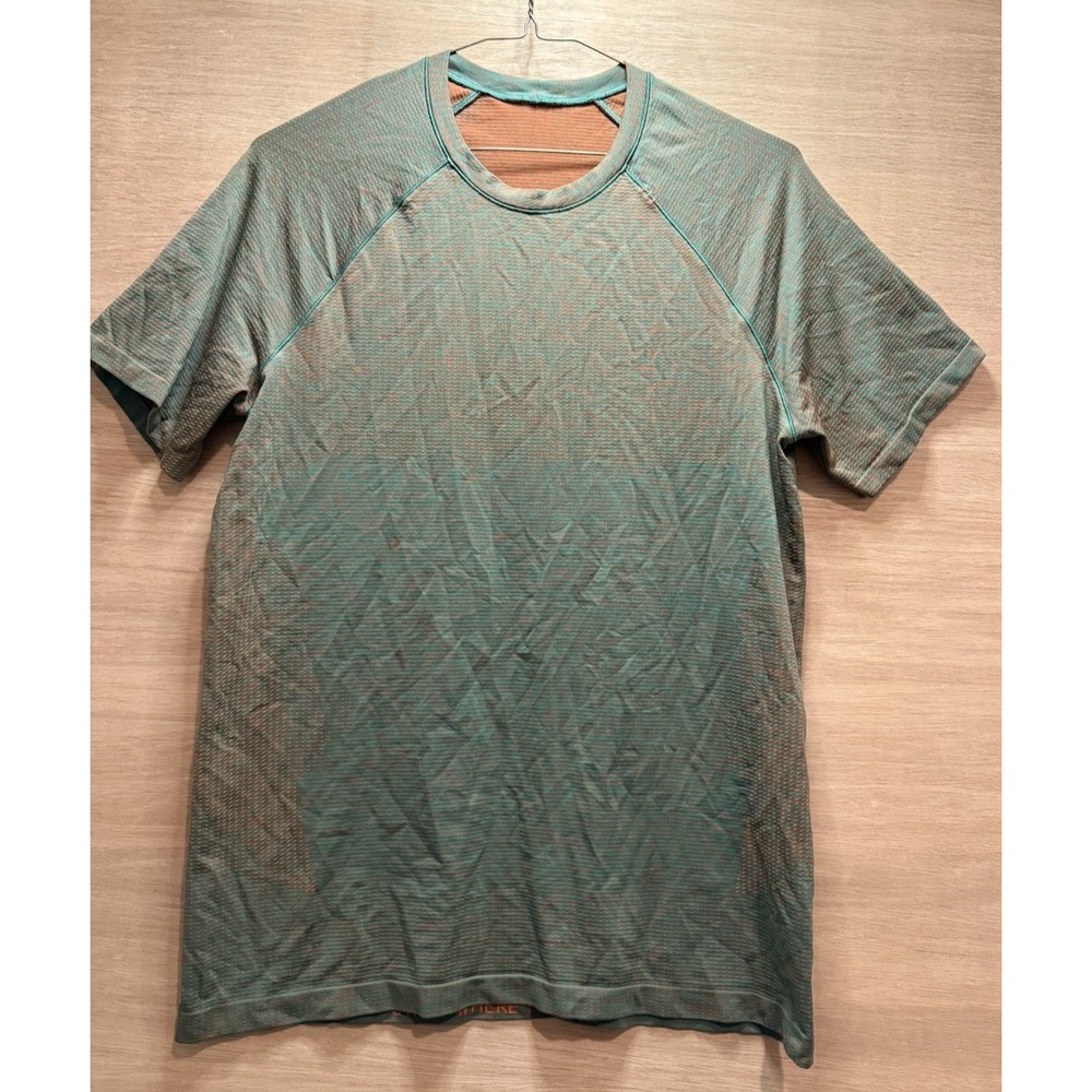 Lululemon Men'sMetal Vent Tech Short-Sleeve Solar Orange/Maldives Green Sz Large